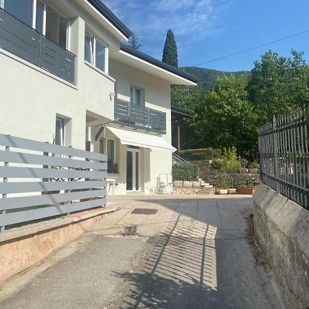 Апартаменты Garda 33 Каприно-Веронезе Экстерьер фото